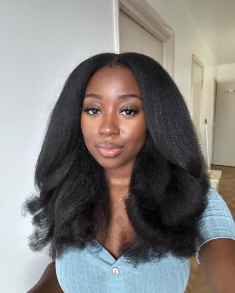 Soft blow out on natural hair